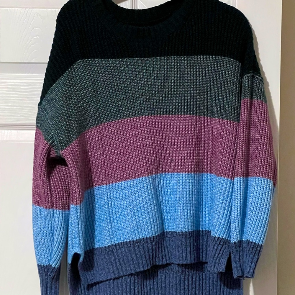 American Eagle color block knit sweater